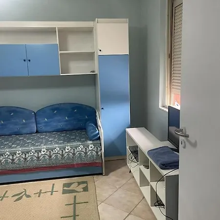 Apartment Te Flora Golem (Tirana)